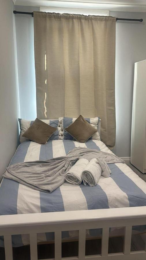 Flat In Apartament *